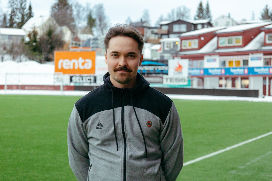 Jonas Klausmark, Fysio og fysisk trener