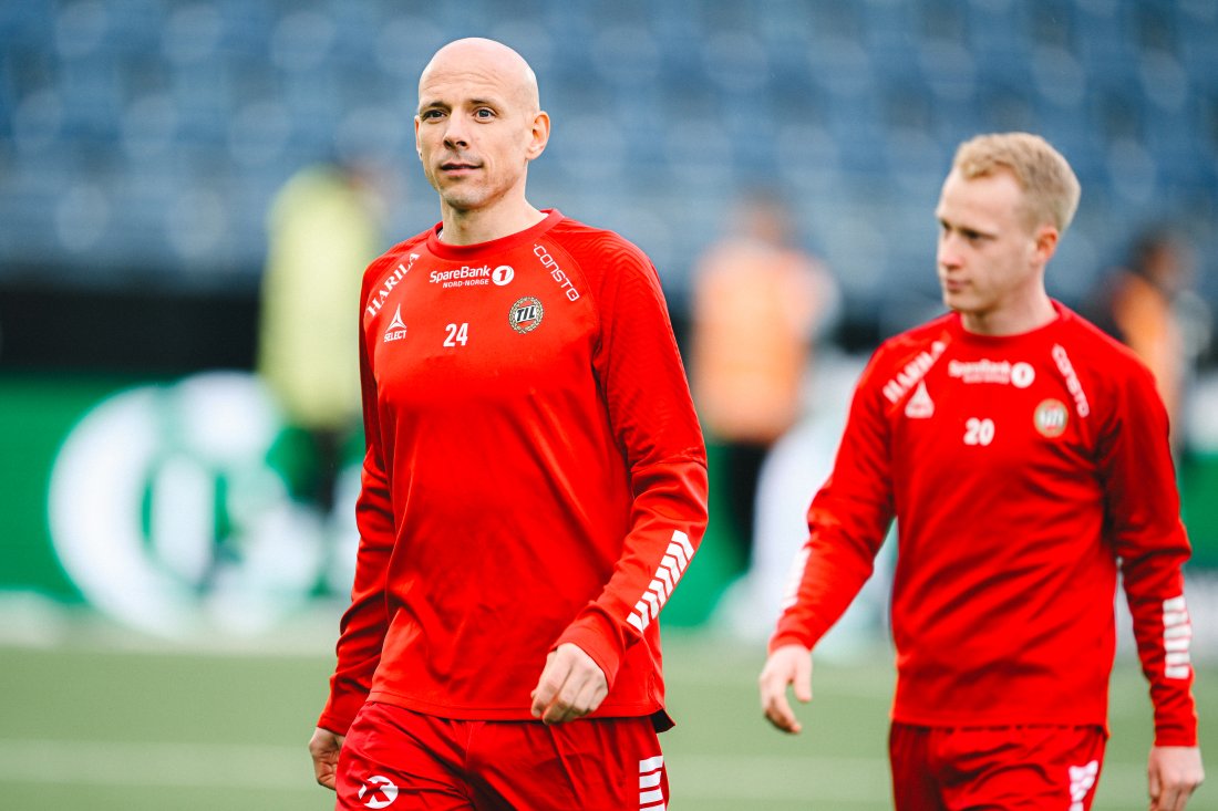 Ruben Kristiansen og David Edvardsson før Eliteseriekampen i fotball mellom Viking og Tromsø på Lyse arena. Foto: Carina Johansen / NTB